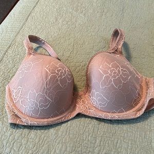 Soma Intimate Full Coverage Nude/Tan Bra with lace Size 36DD
